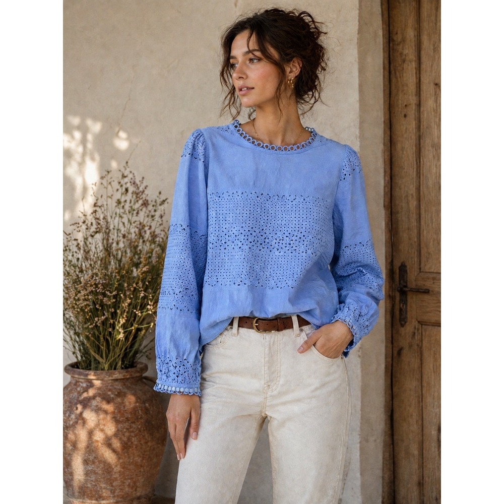 Kindred Women Small Eyelet Cotton Blouse Periwinkle Blue Long Sleeve Top Prairie